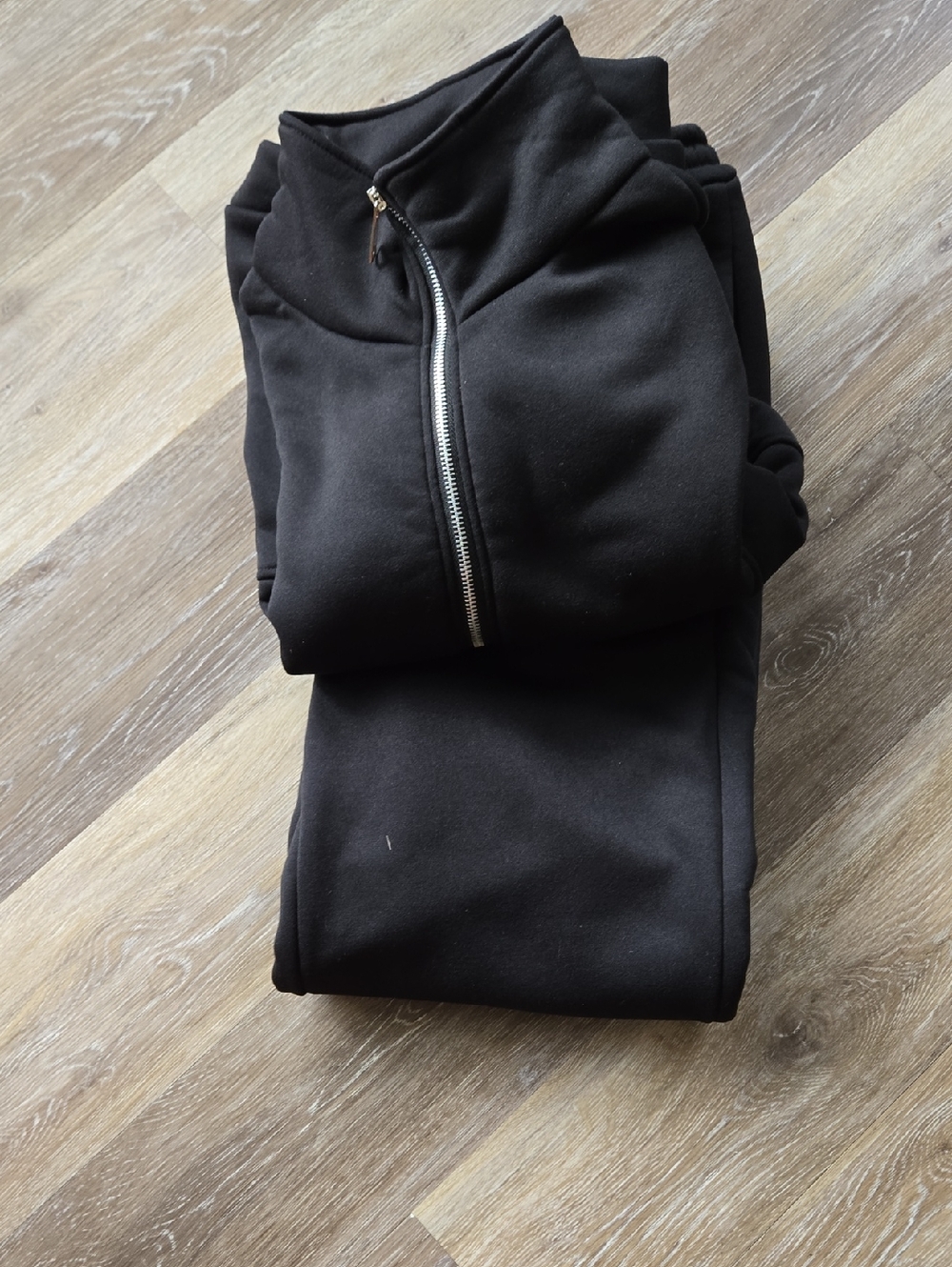 Women’s Black Zip-Front Track SweatshirtP & Joggers ..brand New No Tags Size L